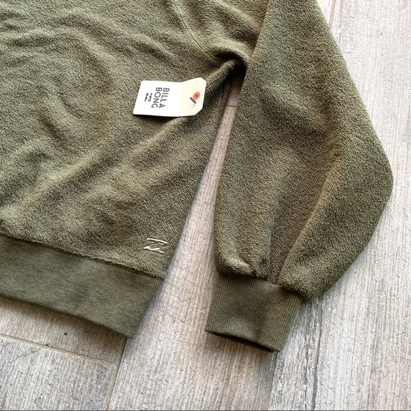 🔥🔥BILLABONG - RELAXED FIT TERRY SWEATSHIRT🔥🔥 - Picture 3 of 7